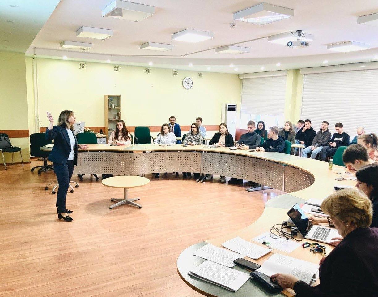 «Газпром ЦПС» сотрудничает с вузами: погружает молодых специалистов в практику проектного контроля